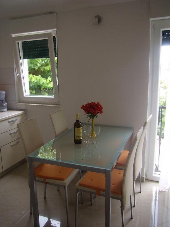 Apartamento Stari Dvori Trogir Habitación foto